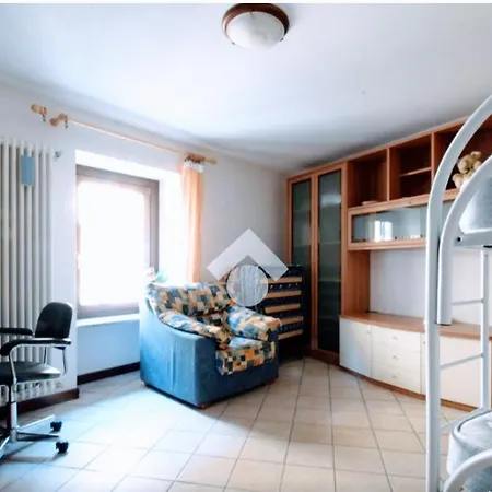 Casa Al Centro Di Cir0037 Châtillon